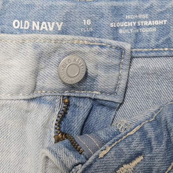 OLD NAVY HIGH RISE SLOUCHY STRAIGHT BUILT IN TOUGH JEAN SHORTS GIRL SIZE 16 PLUS - Picture 4 of 6